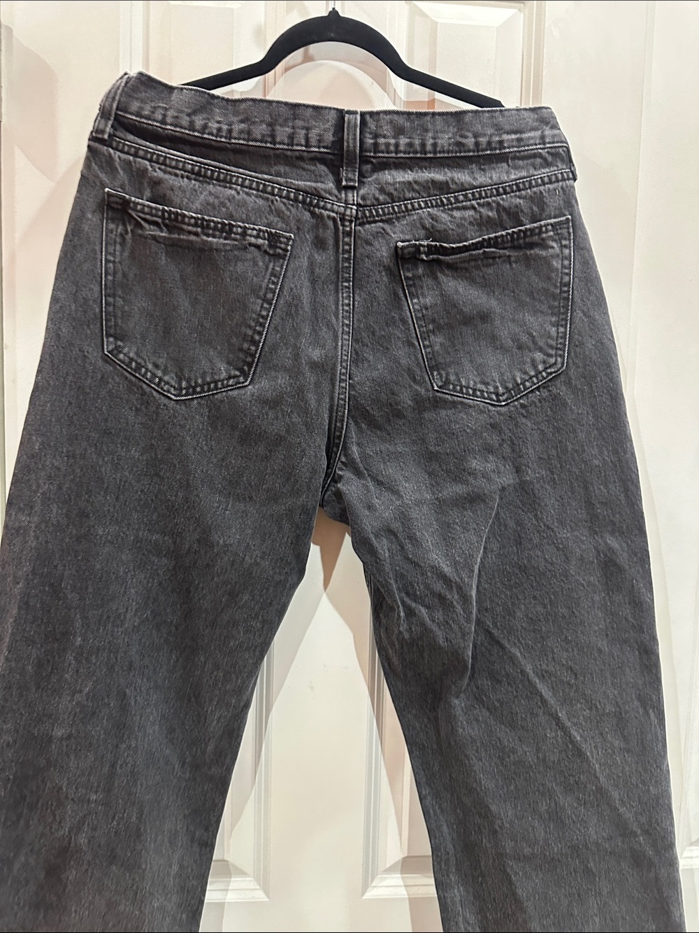 NWOT Old Navy Men's Charcoal Relaxed Straight Jeans size 33X30 - Picture 10 of 10